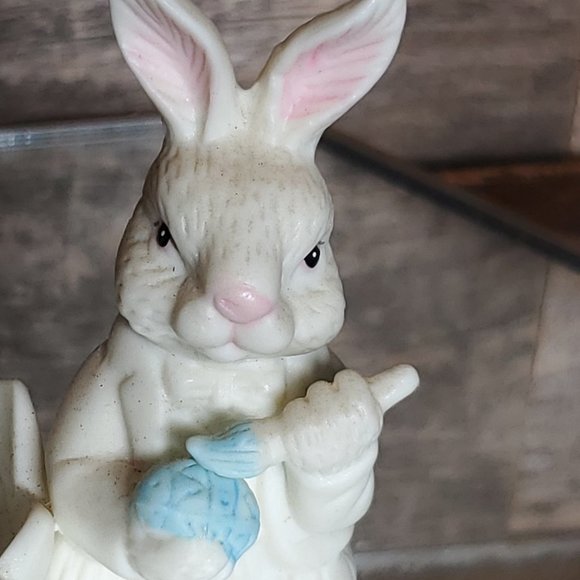 Porcelain Bisque Easter Bunny Egg cup with Beaded Egg Ornament - Picture 3 of 7